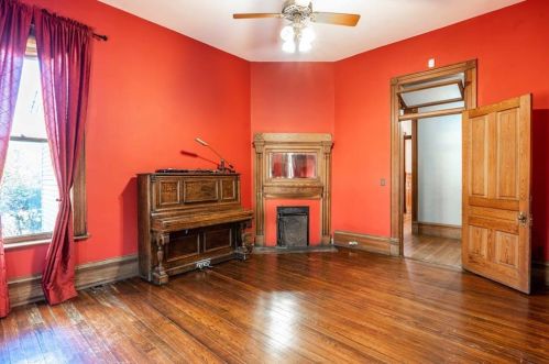 146 Hurt St, Atlanta GA  30307-2537 exterior