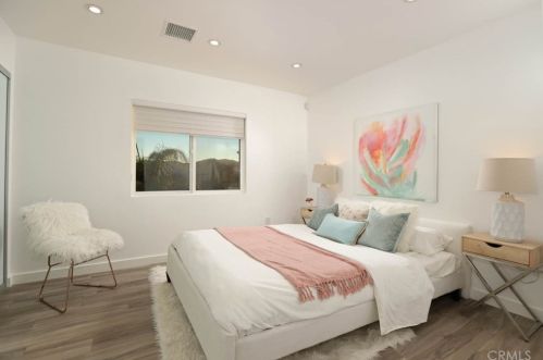 3001 Cloudcrest Rd, Glendale CA  91214-1304 exterior