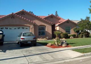 724 Moraga Ct, Tulare, CA 93274-1804