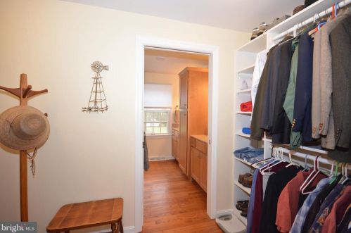 1949 Rachael Dr, Lancaster PA  17601-3627 exterior