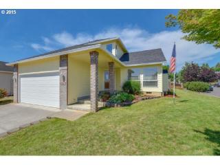2327 Hale Dr, Damascus OR  97080 exterior