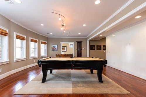 700 Glengate Pl, Atlanta GA  30328-7257 exterior