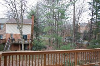 9083 Giltinan Ct, Springfield VA  22153-1140 exterior