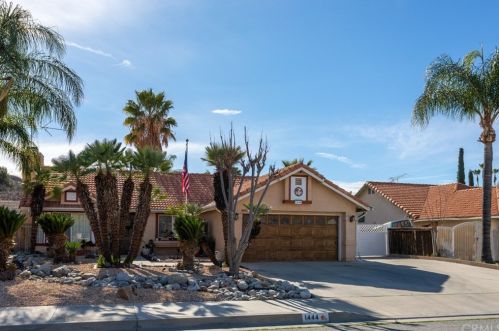 1444 Mouton Dr, San Jacinto, CA 92583-5718