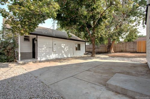 3101 Clarkson St, Englewood CO  80113-2805 exterior