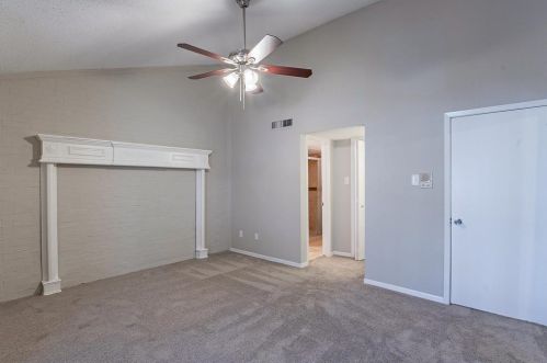 2992 Buttonwood Dr, Carrollton TX exterior