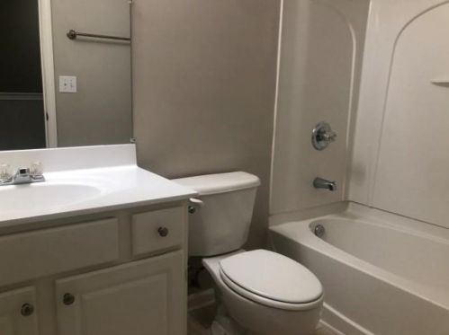 782 Celeste Ln, Atlanta GA  30331-8606 exterior