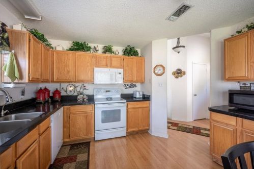 8117 Spruce Valley Dr, Fort Worth TX  76137-1265 exterior