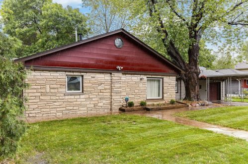 2705 Kirkwood Ln, Minneapolis MN  55441-2925 exterior