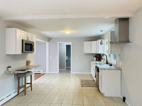 82 Eastlawn Dr, Torrington, CT 06790-3009