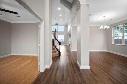 5600 Meadows Way, Fort Worth TX  76180-6315 exterior