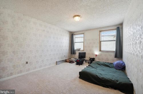 2217 13th St, Philadelphia PA  19133-1010 exterior