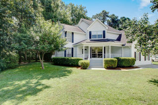 107 Coquena Cir, Savannah, GA 31410-1333
