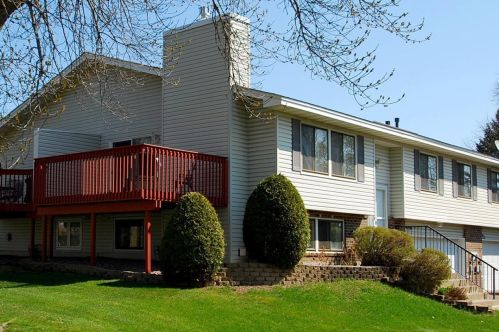 4298 Bridgewood Ter, Saint Paul, MN 55127-7805