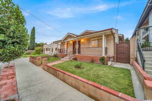 809 Lomita Ave, Glendale CA  91205-1617 exterior