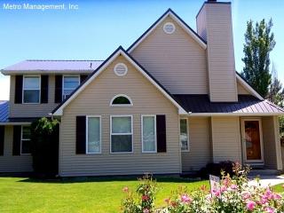 7283 Obsidian Dr, Boise ID  83709-6049 exterior