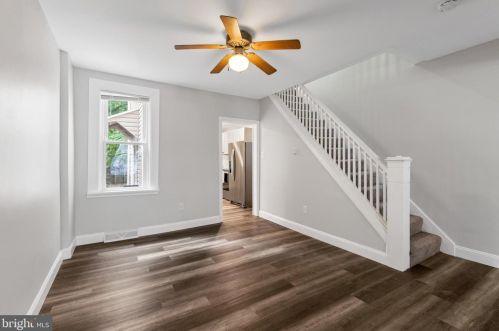 228 Pine St, Lancaster PA  17603-3435 exterior