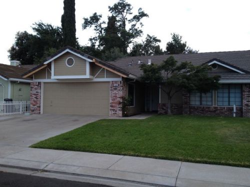 5009 Durley Dr, Salida, CA 95368-9198