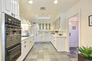 1600 Garfield Ave, Pasadena CA  91104-2112 exterior