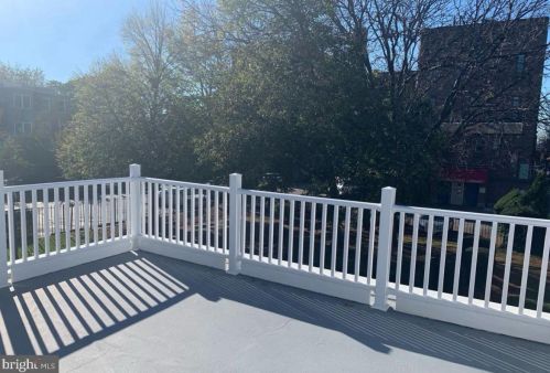 1200 22nd St, Philadelphia PA 19146-4209 exterior