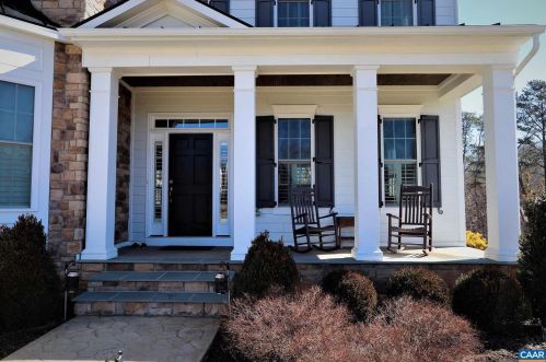 2394 Ferndown Ln, Keswick, VA 22947-9191