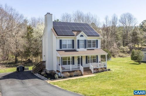 1421 Reynovia Dr, Charlottesville, VA 22902-7259