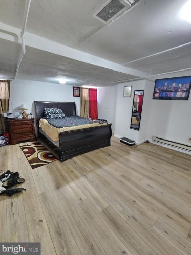 5721 5 St, Philadelphia PA 19120-2307 exterior