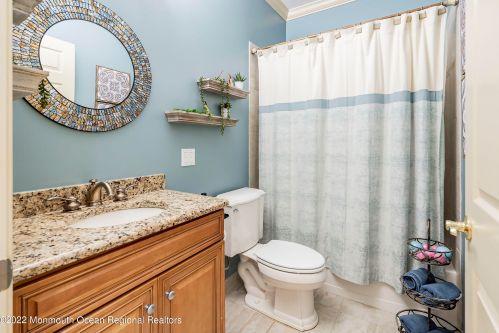 34 Redwood Dr, Tinton Falls NJ  07712-8702 exterior