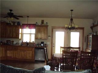 11264 Bareback Hollow Rd, Gravette, AR 72736-9619