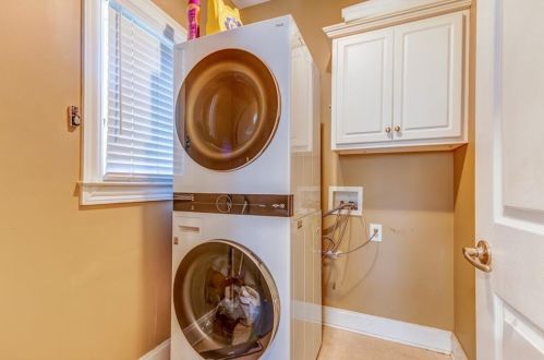 321 Mansfield Way, Stockbridge GA  30281-1579 exterior