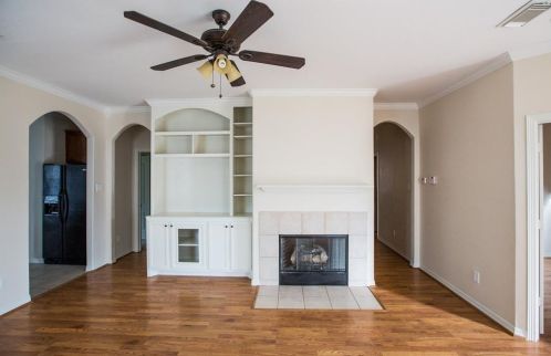 2312 Jefferson Crossing Dr, Conroe TX  77304-6806 exterior