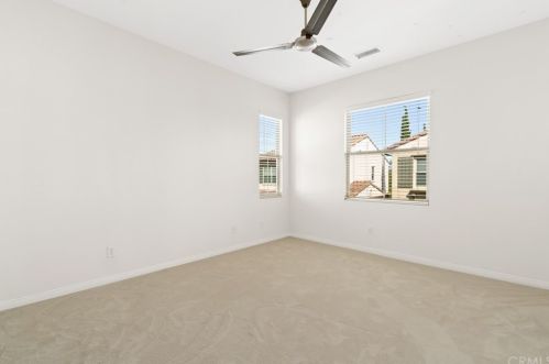 56 Rembrandt, Irvine CA  92620-7314 exterior