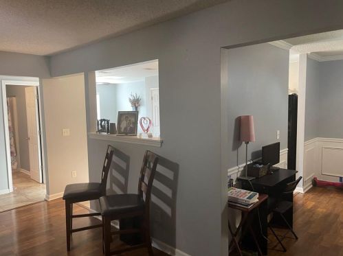 5849 El Segundo Way, Atlanta GA  30349-7519 exterior
