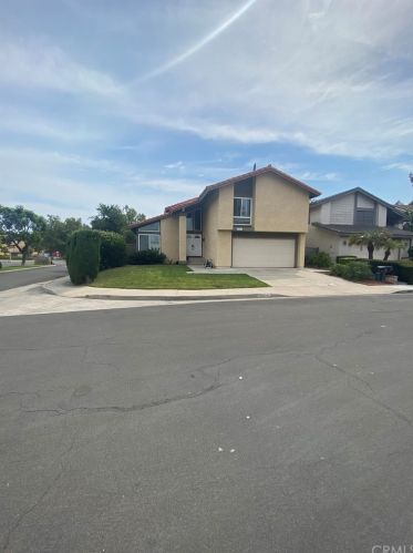 26076 Ramjit Ct, El Toro, CA 92630-5535