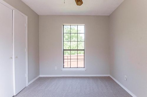 808 Clarissa Pl, Garland TX 75040-5943 exterior