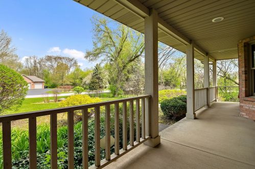 1105 Superior Ave, Spring Grove, IL 60081-8134
