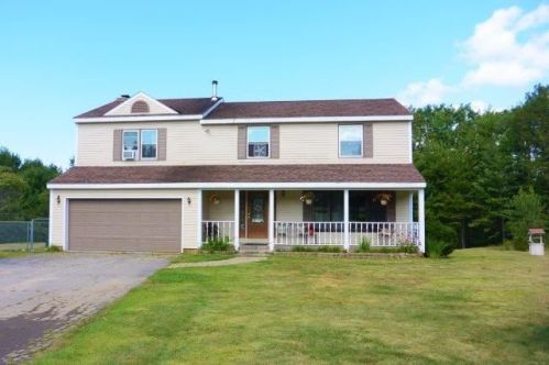 40 Marilyn Dr, Belmont, NH 03220-3024