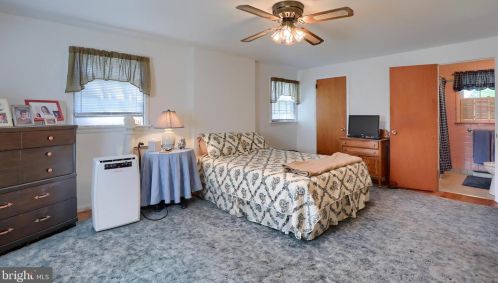 1845 Rockford Ln, Lancaster PA  17601-5028 exterior