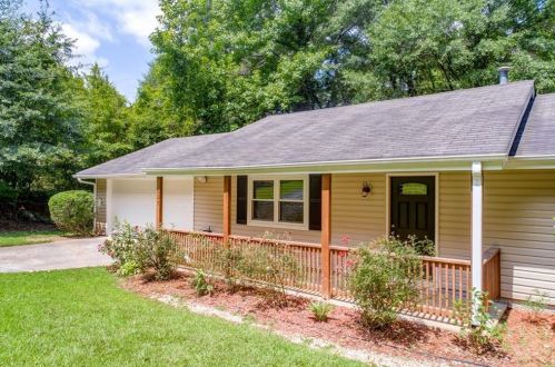 2897 Marbrook Dr, Marietta, GA 30066-4029