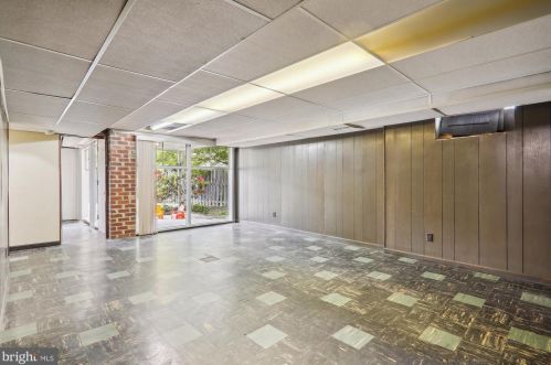 2205 Richland Pl, Silver Spring MD 20910-2331 exterior