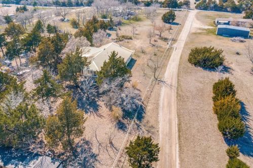 2540 Onward Rd, Midlothian, TX 76065-4413