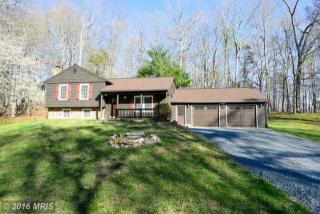 14799 Alps Dr, Woodbridge, VA 22193-3327