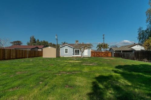 1645 Canal Farm Ln, Los Banos CA 93635-4405 exterior