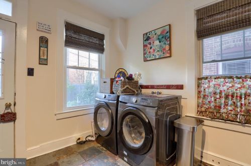 151 Ross St, Lancaster PA  17602-1940 exterior