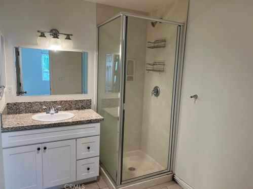 401 Tustin Ave, Anaheim CA  92807-1616 exterior