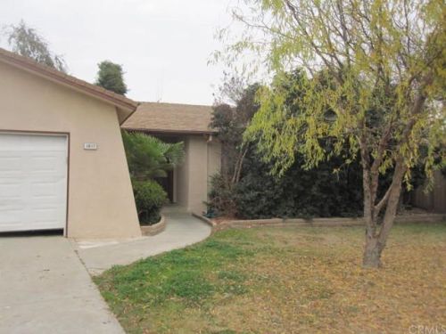 1607 Scott Cir, Clovis, CA 93611-3056