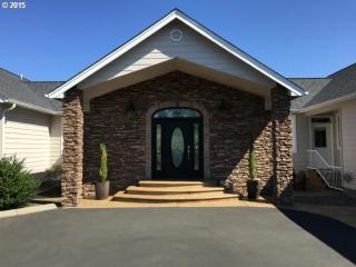 336 White Fir Way, Roseburg, OR 97471-8037