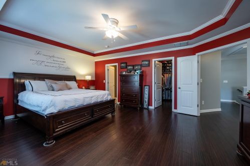 420 Fernbay Dr, Atlanta GA  30331-8956 exterior