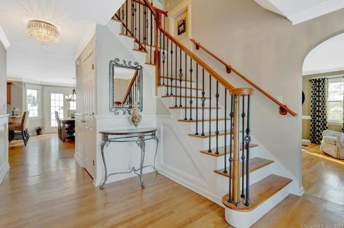 141 Budding Rdg, Southington, CT 06489-4263
