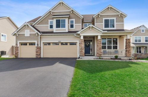 1937 River Bluff Ct, Prior Lake, MN 55379-5513